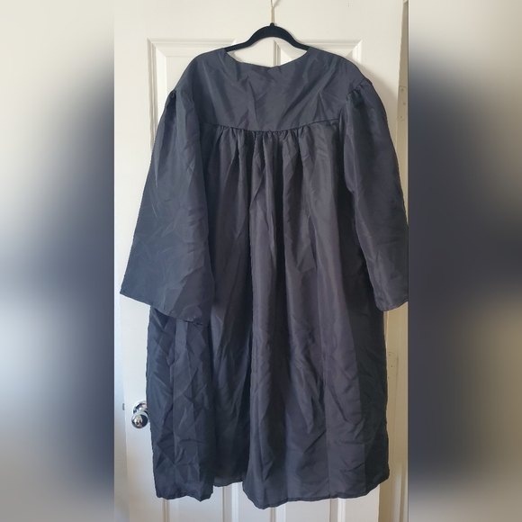 Jostens Gown - Picture 6 of 6